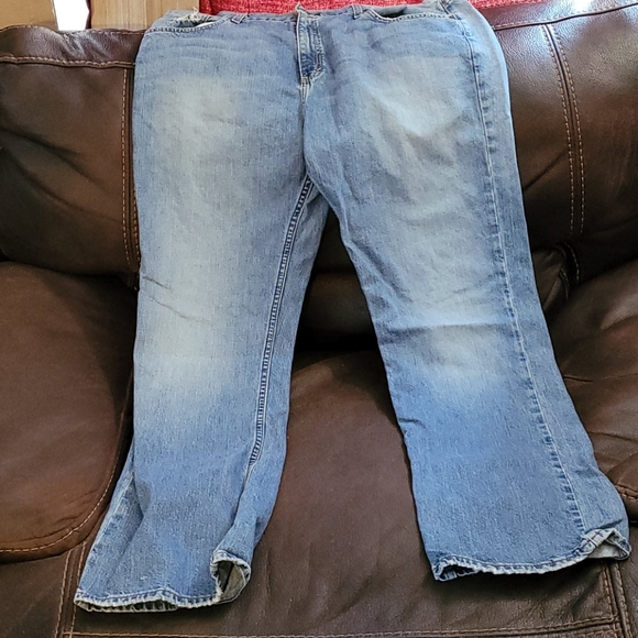 Jeans - Picture 7 of 8